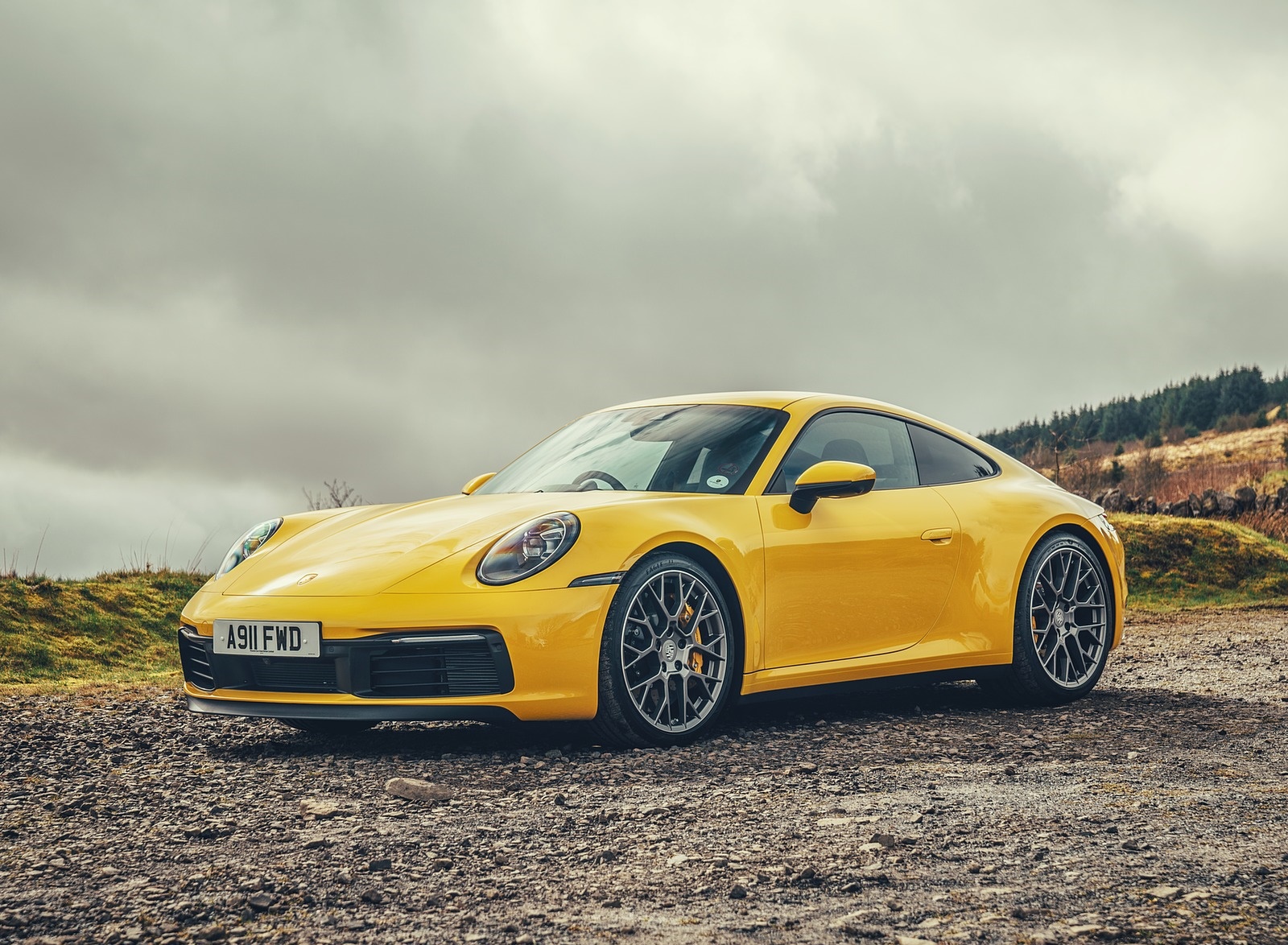 2019 Porsche 911 (992) Carrera 4S (UK-Spec) Front Three-Quarter Wallpapers (14)