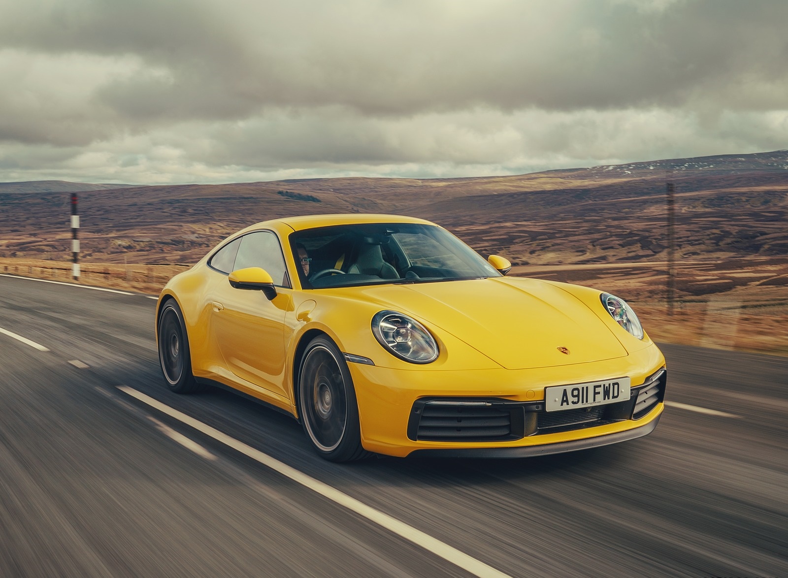 2019 Porsche 911 (992) Carrera 4S (UK-Spec) Front Three-Quarter Wallpapers (7)