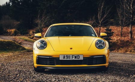 2019 Porsche 911 (992) Carrera 4S (UK-Spec) Front Wallpapers 450x275 (15)
