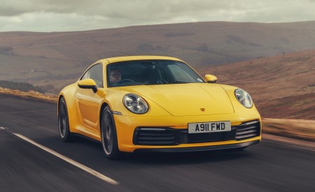 2019 Porsche 911 (992) Carrera 4S (UK-Spec) Front Wallpapers 450x275 (9)