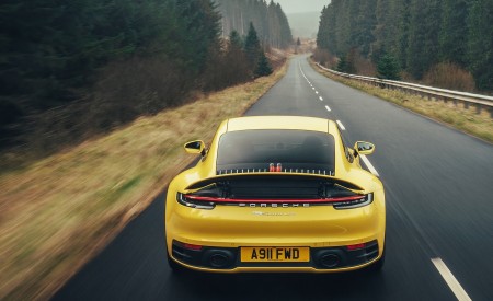 2019 Porsche 911 (992) Carrera 4S (UK-Spec) Rear Wallpapers 450x275 (5)
