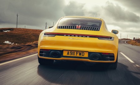 2019 Porsche 911 (992) Carrera 4S (UK-Spec) Rear Wallpapers 450x275 (10)