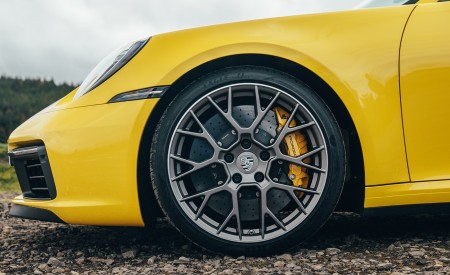 2019 Porsche 911 (992) Carrera 4S (UK-Spec) Wheel Wallpapers 450x275 (18)