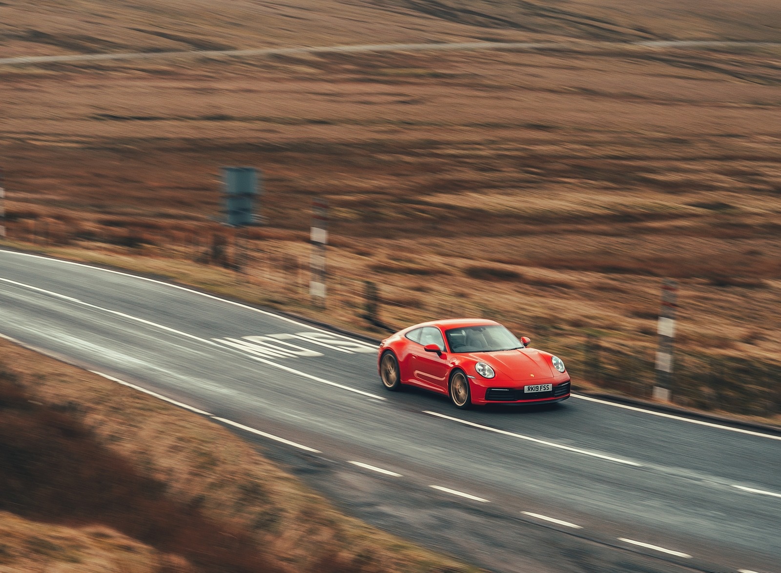 2019 Porsche 911 (992) Carrera S (UK-Spec) Front Three-Quarter Wallpapers (8)