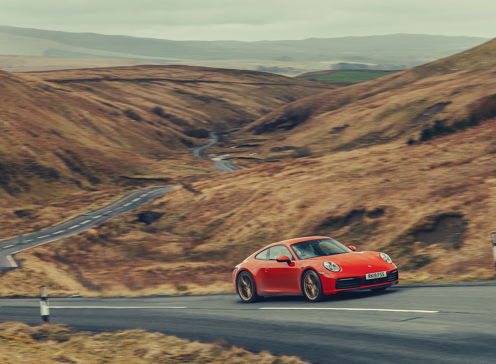 2019 Porsche 911 (992) Carrera S (UK-Spec) Front Three-Quarter Wallpapers (10)