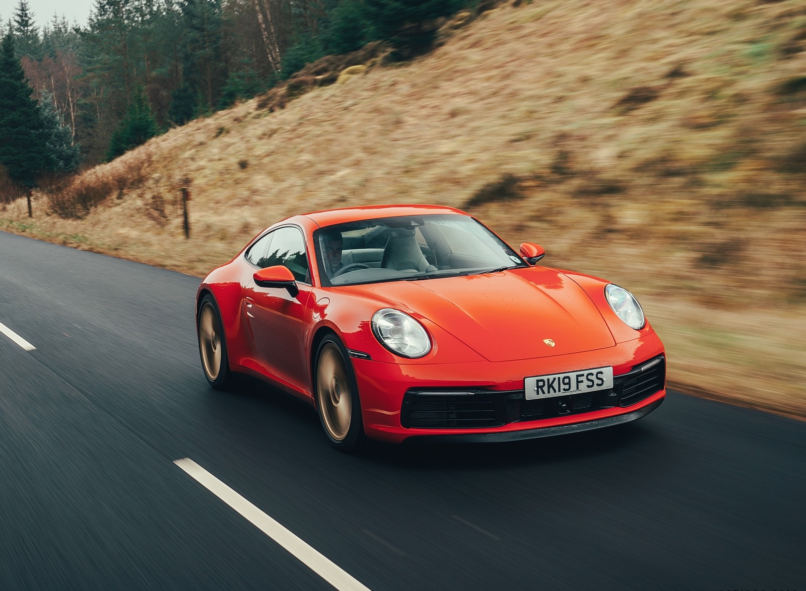 2019 Porsche 911 (992) Carrera S (UK-Spec) Front Three-Quarter Wallpapers (1)
