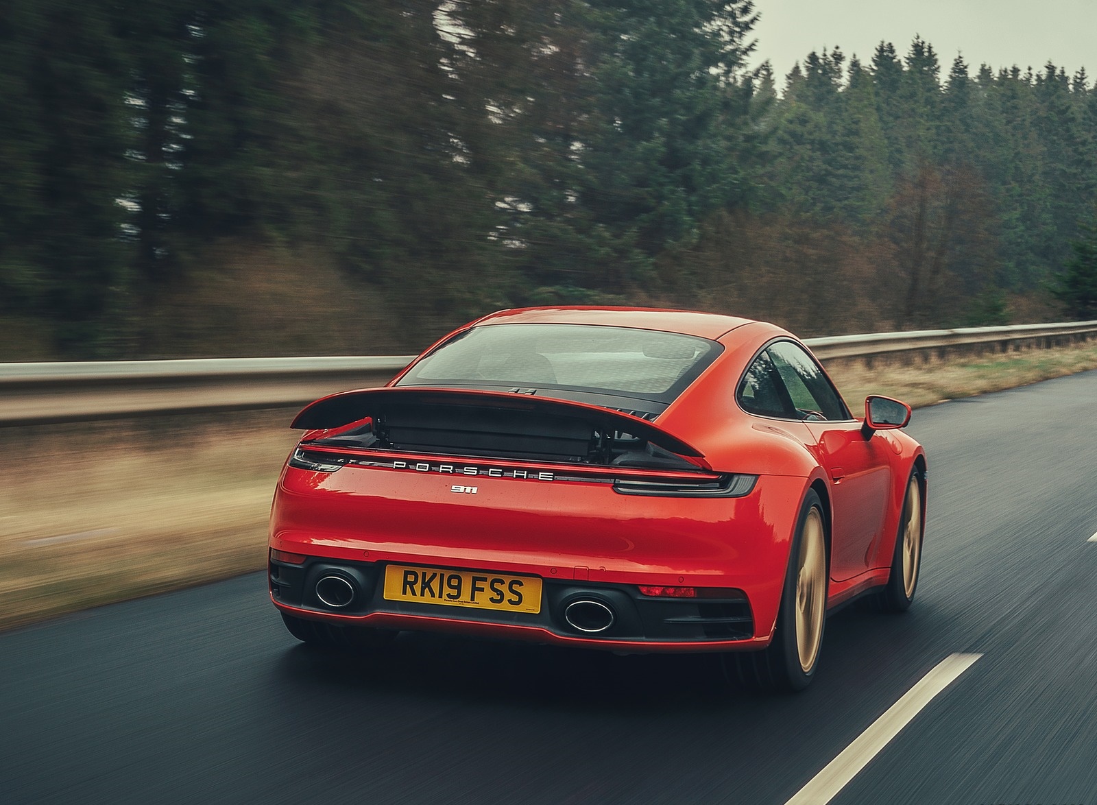 2019 Porsche 911 (992) Carrera S (UK-Spec) Rear Three-Quarter Wallpapers (5)