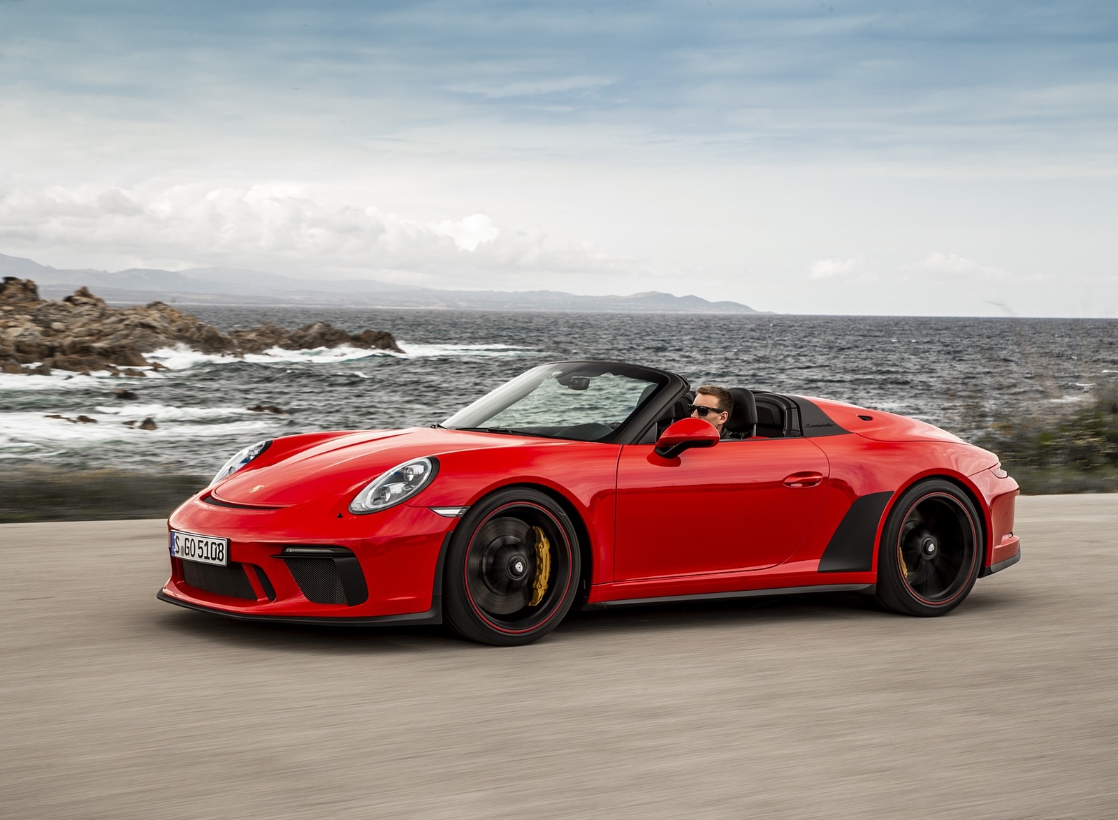 2019 Porsche 911 Speedster (Color: Guards Red) Front Three-Quarter Wallpapers (11)