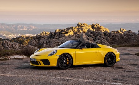 2019 Porsche 911 Speedster Front Three-Quarter Wallpapers 450x275 (52)