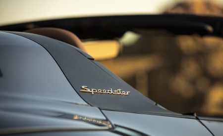 2019 Porsche 911 Speedster with Heritage Design Package Detail Wallpapers 450x275 (52)