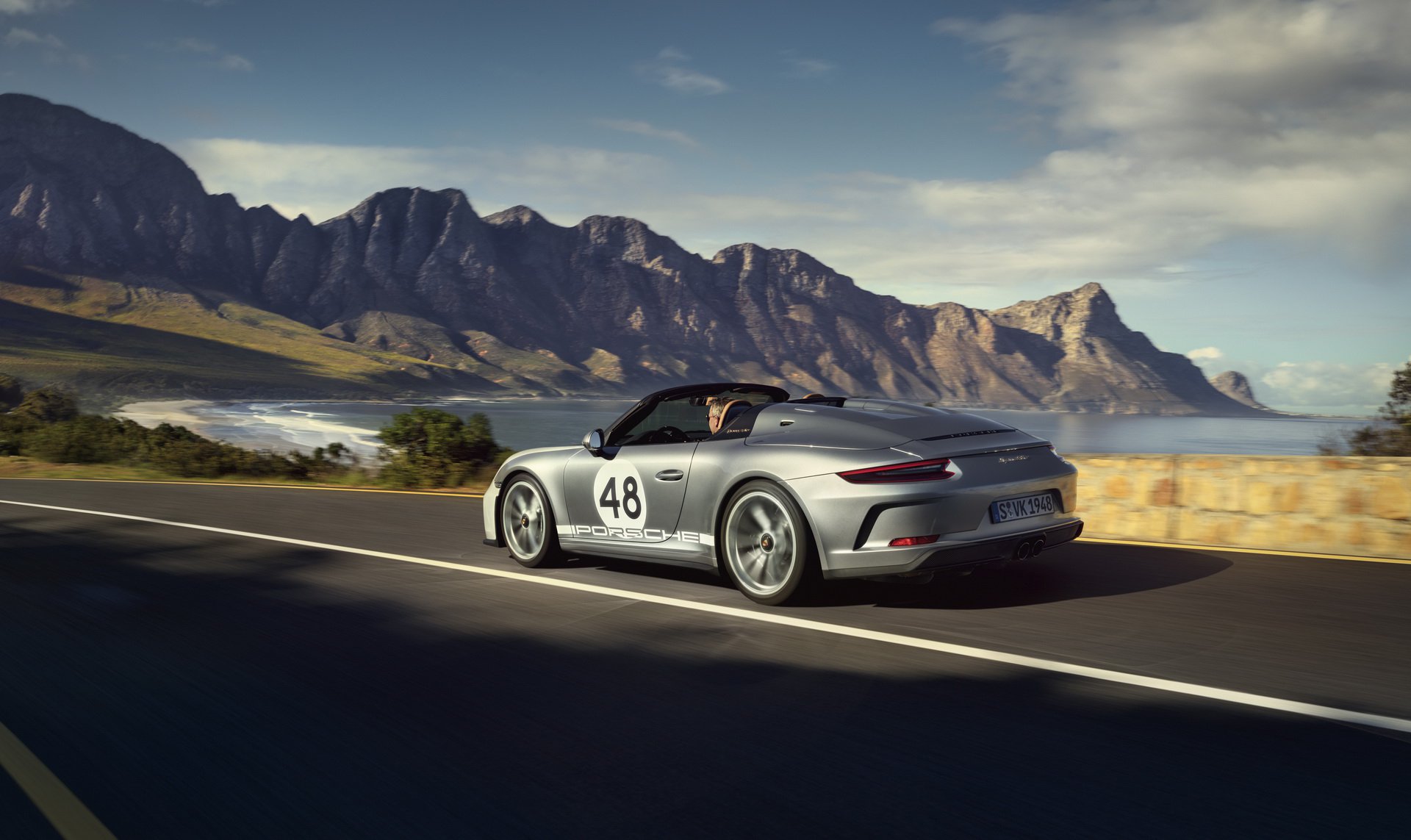 2019 Porsche 911 Speedster with Heritage Design Package Rear Three-Quarter Wallpapers (4)