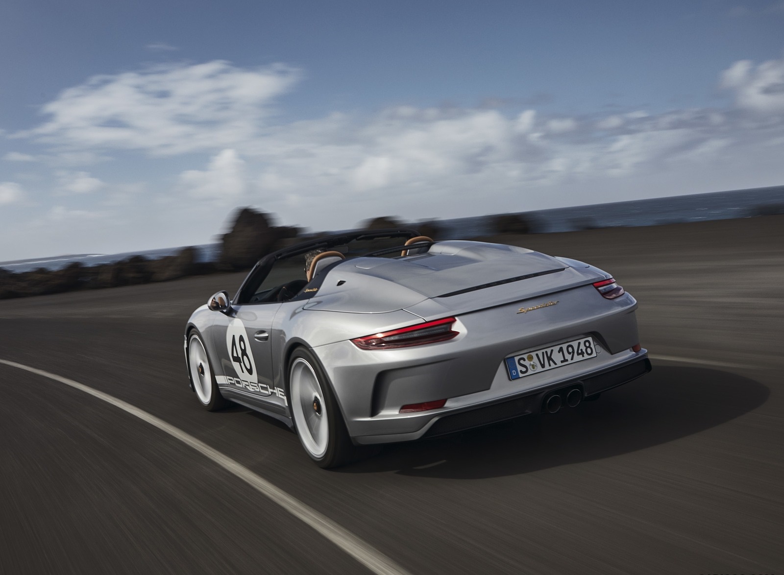 2019 Porsche 911 Speedster with Heritage Design Package Rear Three-Quarter Wallpapers (9)