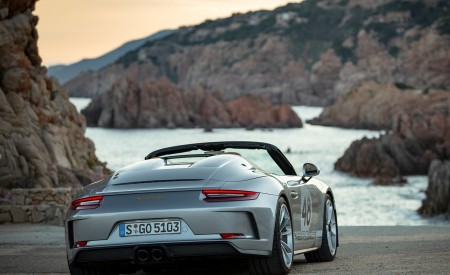 2019 Porsche 911 Speedster with Heritage Design Package Rear Wallpapers 450x275 (33)