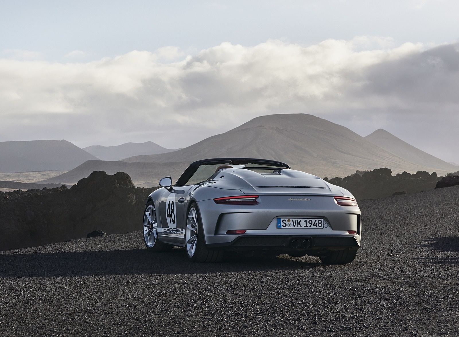 2019 Porsche 911 Speedster with Heritage Design Package Rear Wallpapers #18 of 72