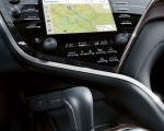 2019 Toyota Camry Hybrid (Euro-Spec) Central Console Wallpapers 150x120