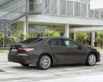 2019 Toyota Camry Hybrid (Euro-Spec) Rear Three-Quarter Wallpapers 150x120