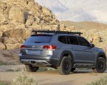 2019 Volkswagen Atlas Basecamp Concept Rear Three-Quarter Wallpapers 150x120 (11)