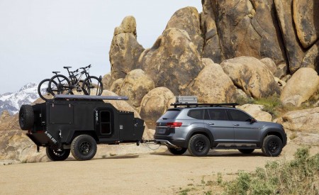 2019 Volkswagen Atlas Basecamp Concept Side Wallpapers 450x275 (13)