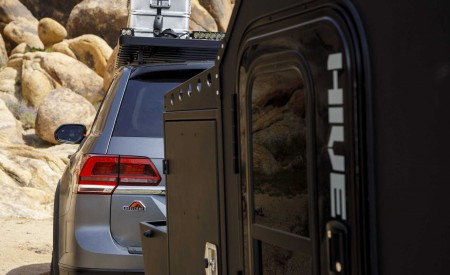 2019 Volkswagen Atlas Basecamp Concept Tail Light Wallpapers 450x275 (26)