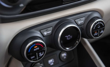 2020 Hyundai Venue Interior Detail Wallpapers 450x275 (21)