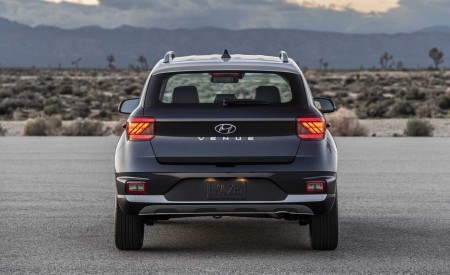 2020 Hyundai Venue Rear Wallpapers 450x275 (14)