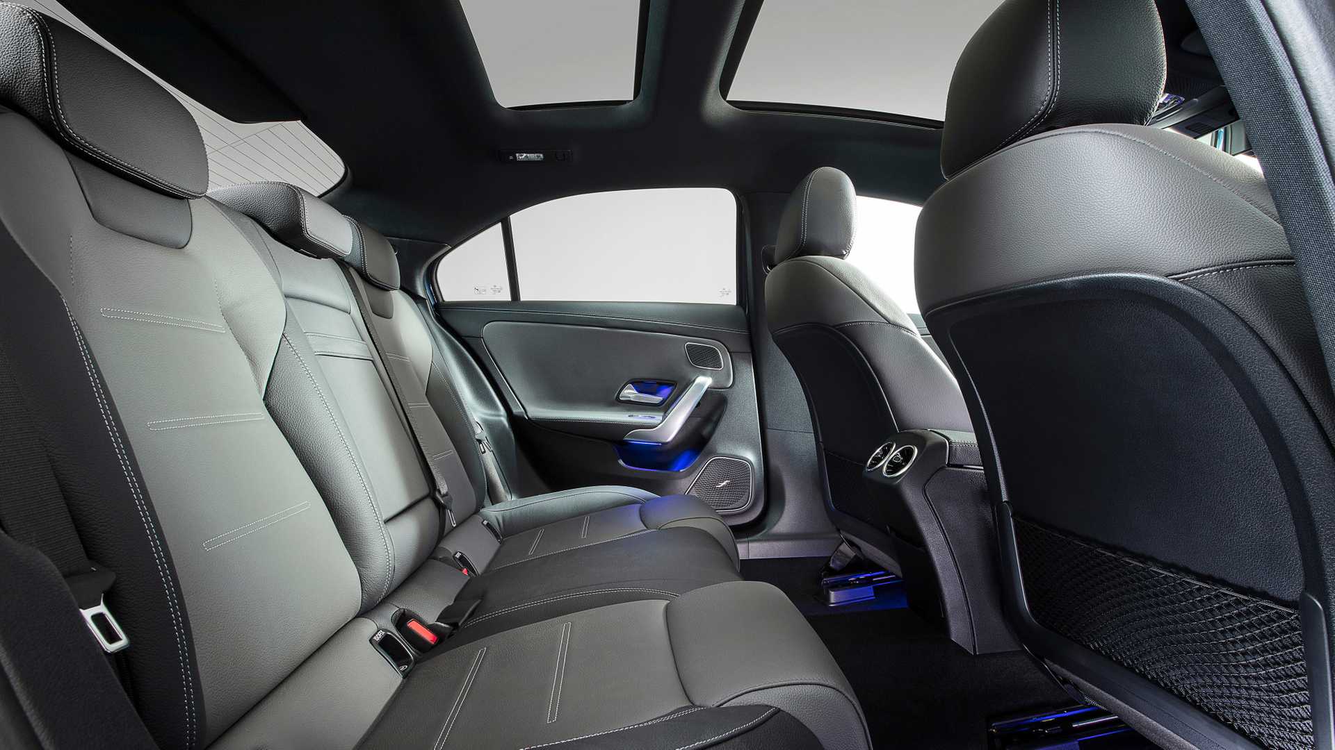 2020 Mercedes-AMG A35 L Sedan 4MATIC Interior Rear Seats Wallpapers (11)