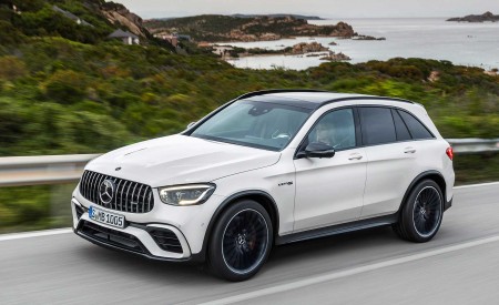 2020 Mercedes-AMG GLC 63 Front Three-Quarter Wallpapers 450x275 (72)