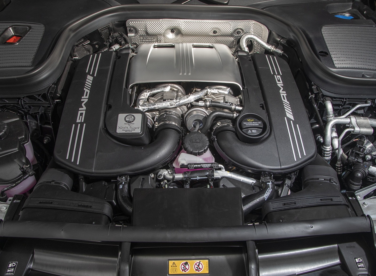 2020 Mercedes-AMG GLC 63 S Coupe (US-Spec) Engine Wallpapers #38 of 90