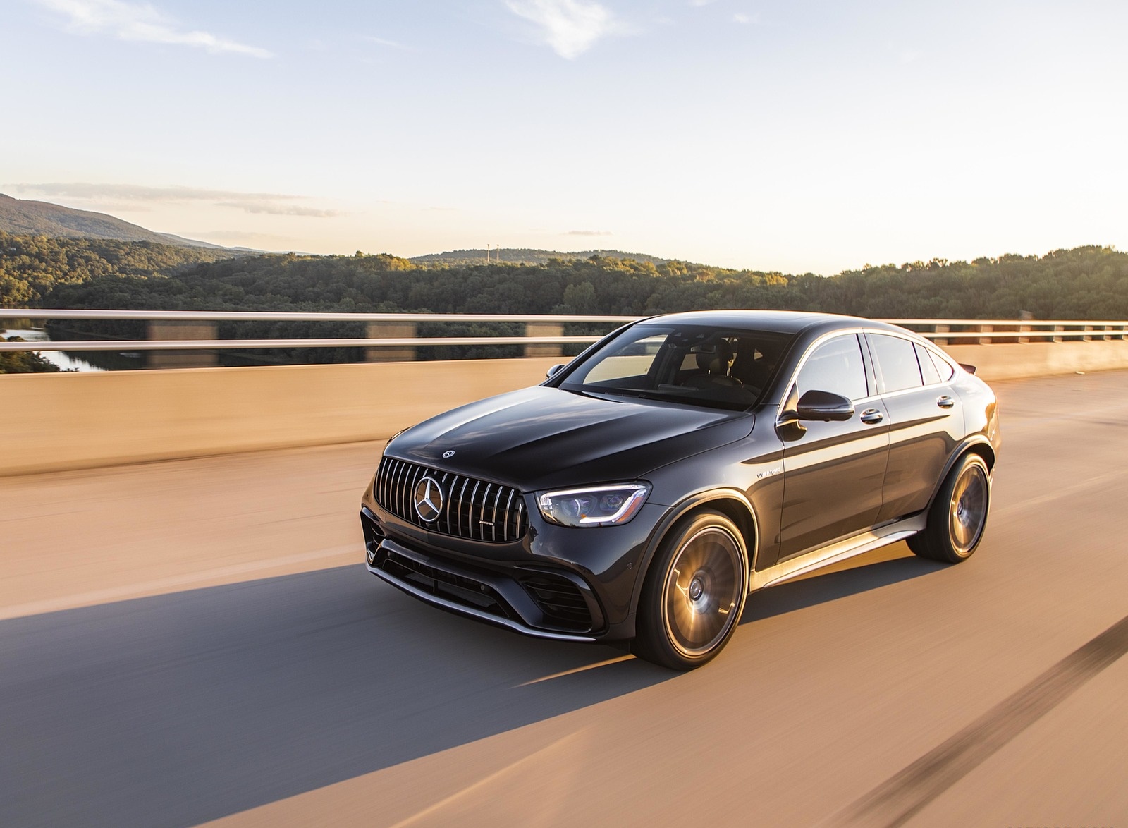 2020 Mercedes-AMG GLC 63 S Coupe (US-Spec) Front Three-Quarter Wallpapers #5 of 90