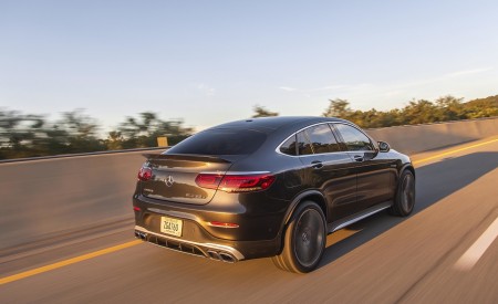 2020 Mercedes-AMG GLC 63 S Coupe (US-Spec) Rear Three-Quarter Wallpapers 450x275 (11)
