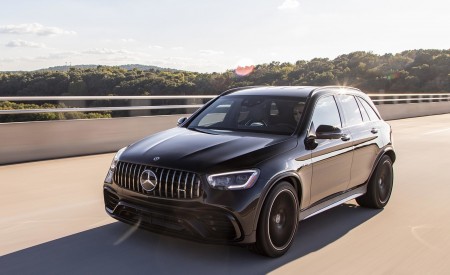2020 Mercedes-AMG GLC 63 (US-Spec) Front Three-Quarter Wallpapers 450x275 (3)