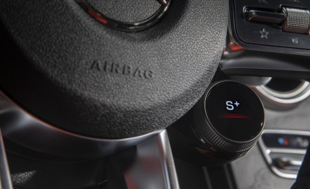 2020 Mercedes-AMG GLC 63 (US-Spec) Interior Detail Wallpapers 450x275 (56)