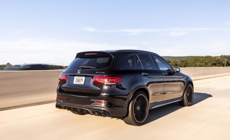2020 Mercedes-AMG GLC 63 (US-Spec) Rear Three-Quarter Wallpapers 450x275 (8)