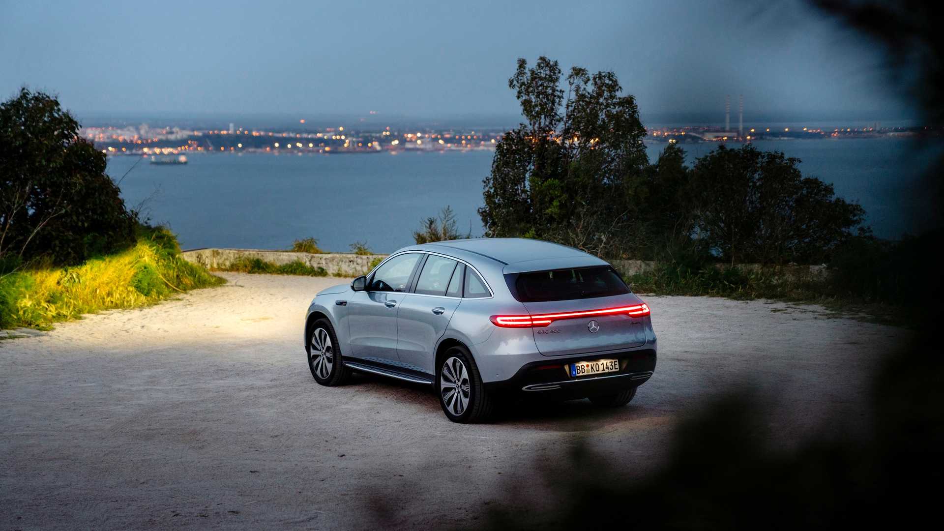 2020 Mercedes-Benz EQC Edition 1886 Rear Three-Quarter Wallpapers (15)