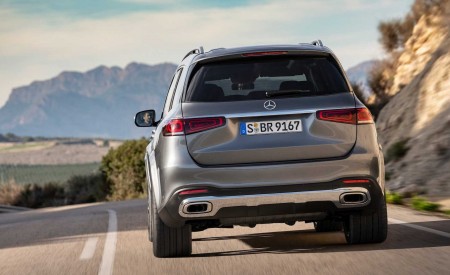 2020 Mercedes-Benz GLS AMG Line (Color: Designo Selenite Grey Metallic) Rear Wallpapers 450x275 (8)