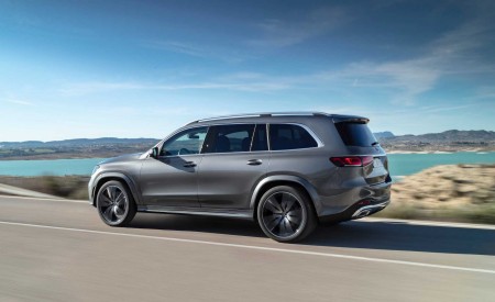 2020 Mercedes-Benz GLS AMG Line (Color: Designo Selenite Grey Metallic) Side Wallpapers 450x275 (10)