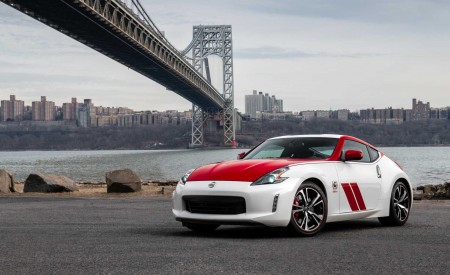 2020 Nissan 370Z 50th Anniversary Edition Front Three-Quarter Wallpapers 450x275 (6)
