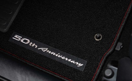 2020 Nissan 370Z 50th Anniversary Edition Interior Detail Wallpapers 450x275 (21)