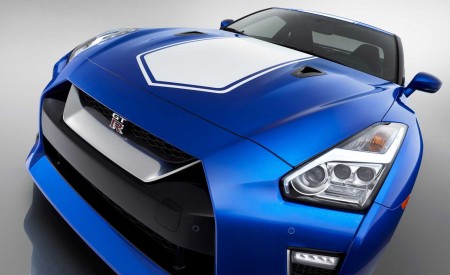 2020 Nissan GT-R 50th Anniversary Edition Headlight Wallpapers 450x275 (40)