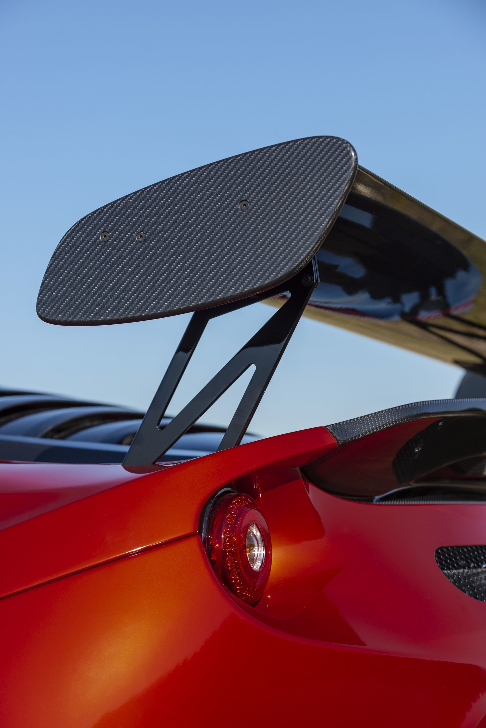 2019 Lotus Evora GT4 Concept Spoiler Wallpapers (13)