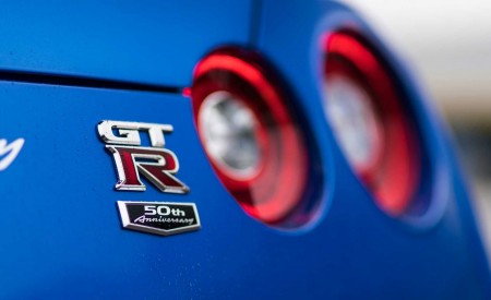 2020 Nissan GT-R 50th Anniversary Edition Tail Light Wallpapers 450x275 (33)
