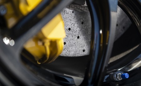 2020 Nissan GT-R NISMO Brakes Wallpapers 450x275 (73)