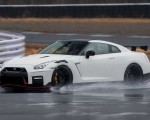 2020 Nissan GT-R NISMO Front Three-Quarter Wallpapers 150x120