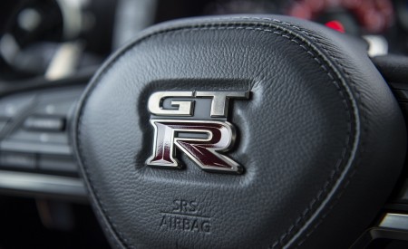 2020 Nissan GT-R NISMO Interior Detail Wallpapers 450x275 (86)
