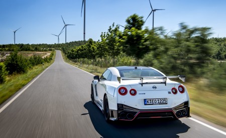 2020 Nissan GT-R NISMO Rear Wallpapers 450x275 (37)