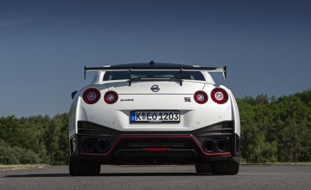 2020 Nissan GT-R NISMO Rear Wallpapers 450x275 (60)