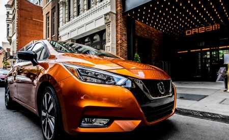 2020 Nissan Versa Detail Wallpapers 450x275 (7)