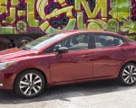 2020 Nissan Versa Front Three-Quarter Wallpapers 150x120 (19)