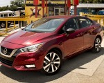 2020 Nissan Versa Front Three-Quarter Wallpapers 150x120 (20)