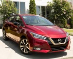 2020 Nissan Versa Front Three-Quarter Wallpapers 150x120 (13)